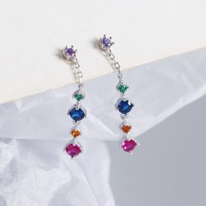 ezüst fülbevaló színes kövekkel