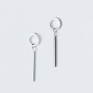 divatos ezüst fülbevaló